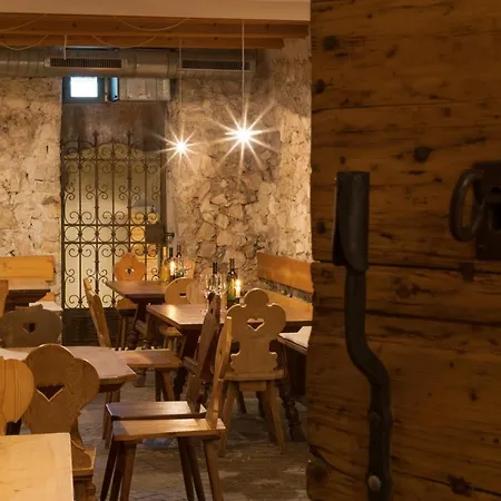 Hotel Teutschhaus 3*
